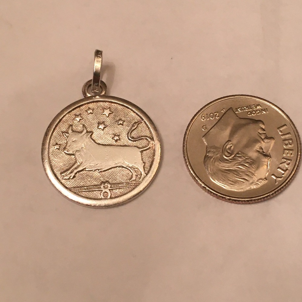 Pendant - Picture 2 of 3